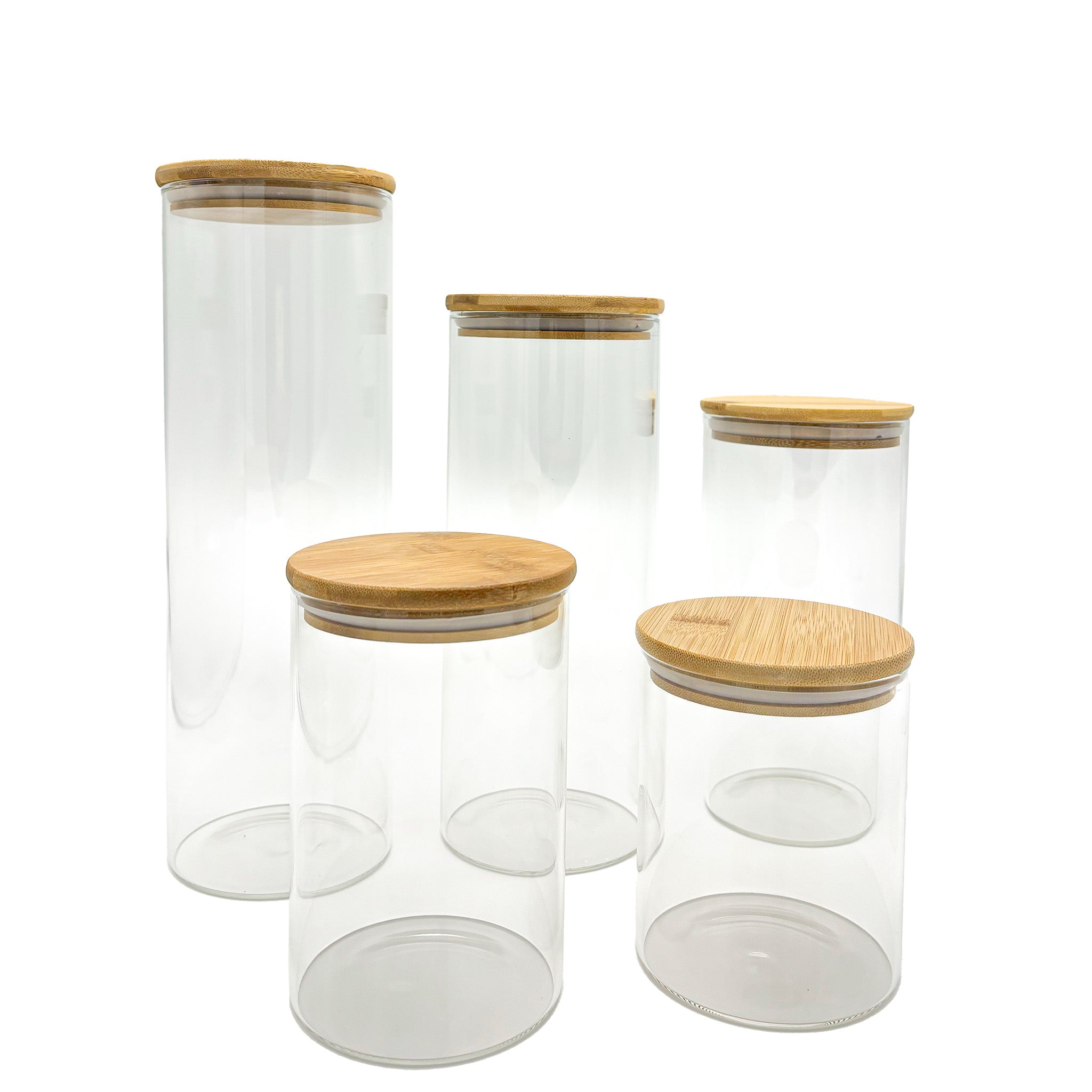 Vijf bamboe voorraadpotten rond